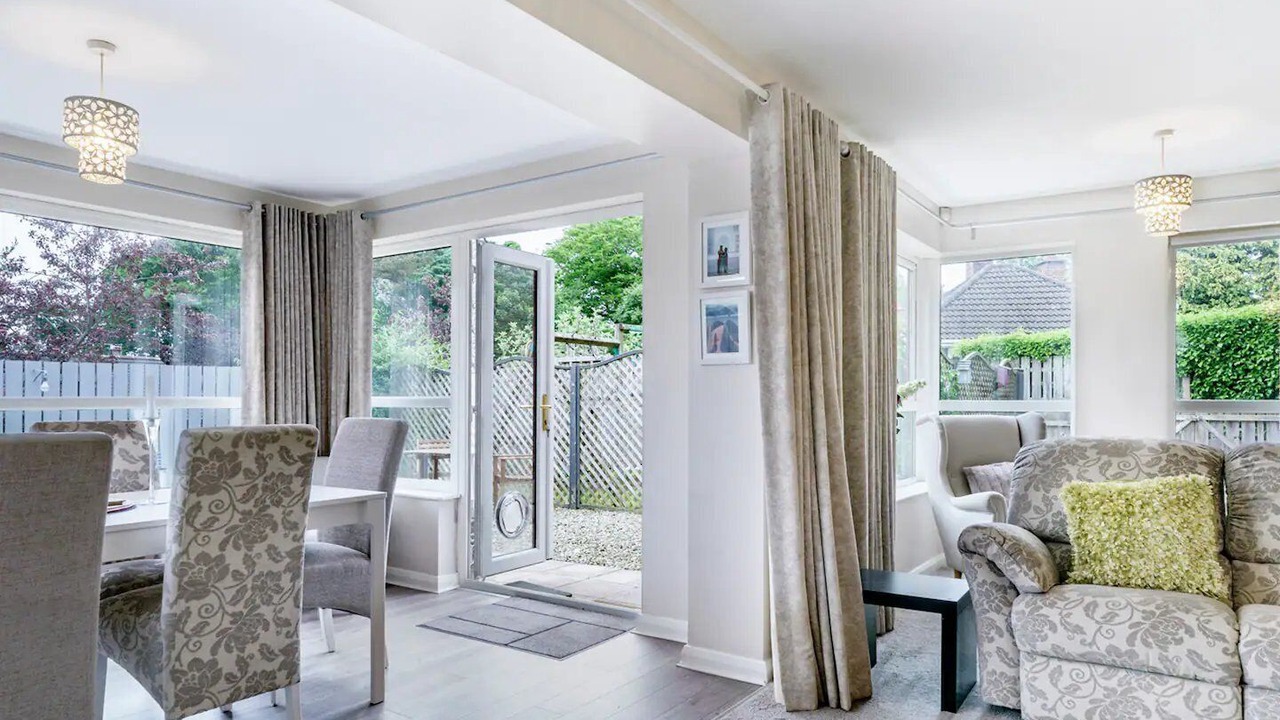 Photo of Livingroom in Holywood