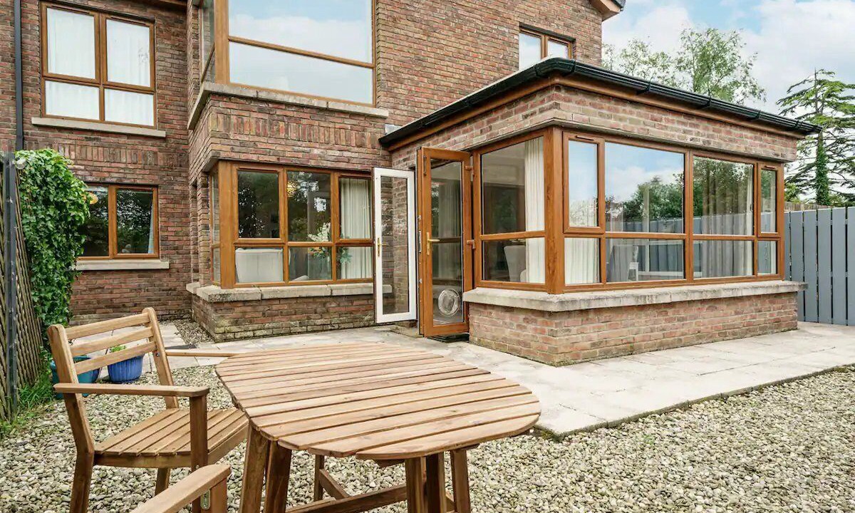 Photo of Outdoor in Holywood
