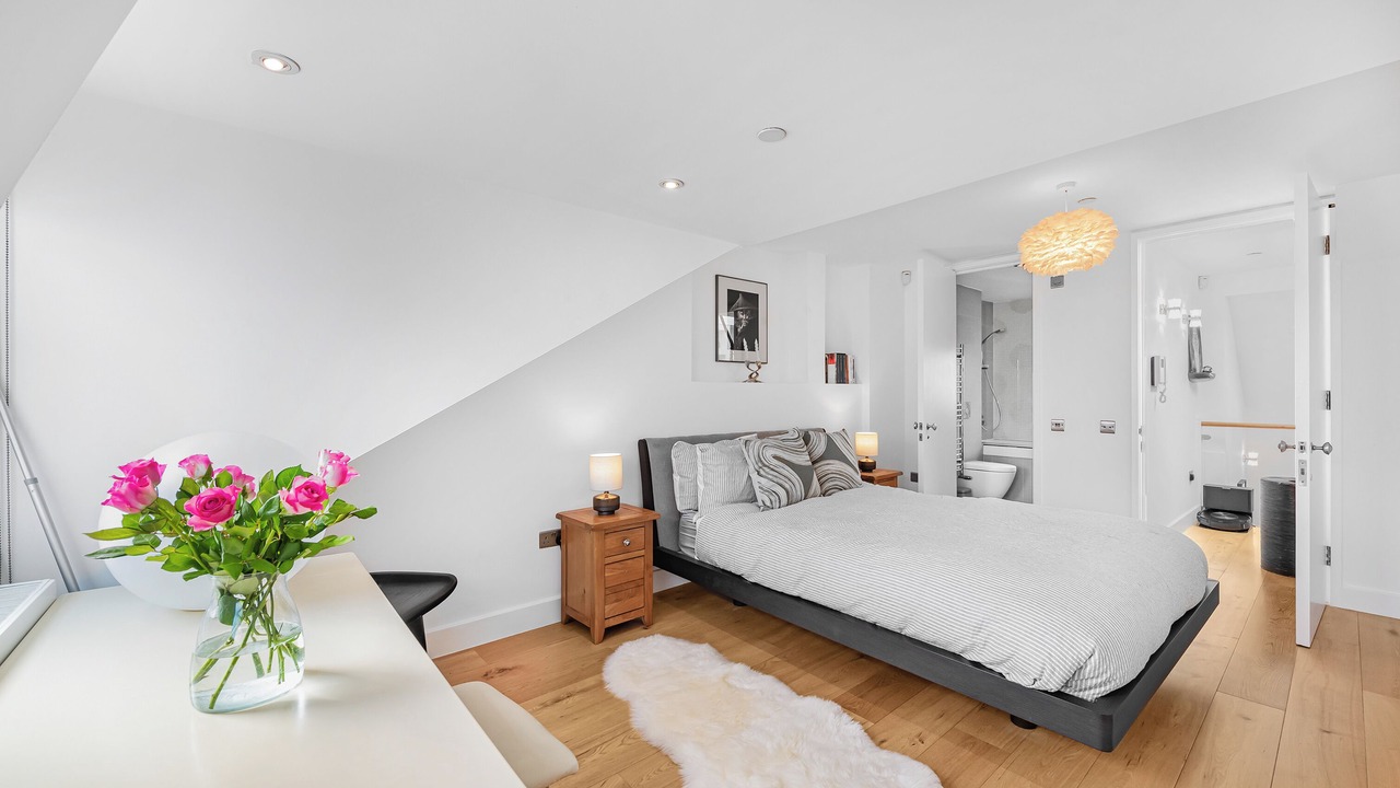 Photo of Bedroom in Holborn and Covent Garden