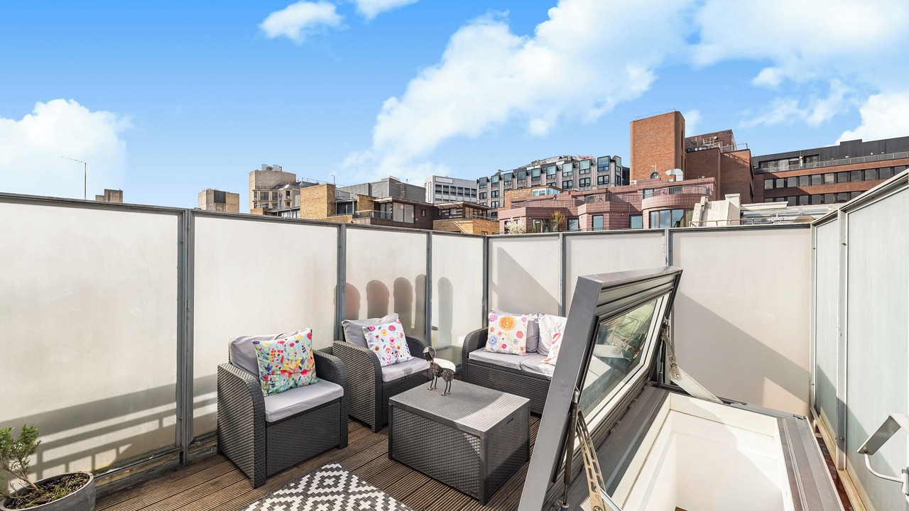 Photo of Outdoor in Holborn and Covent Garden