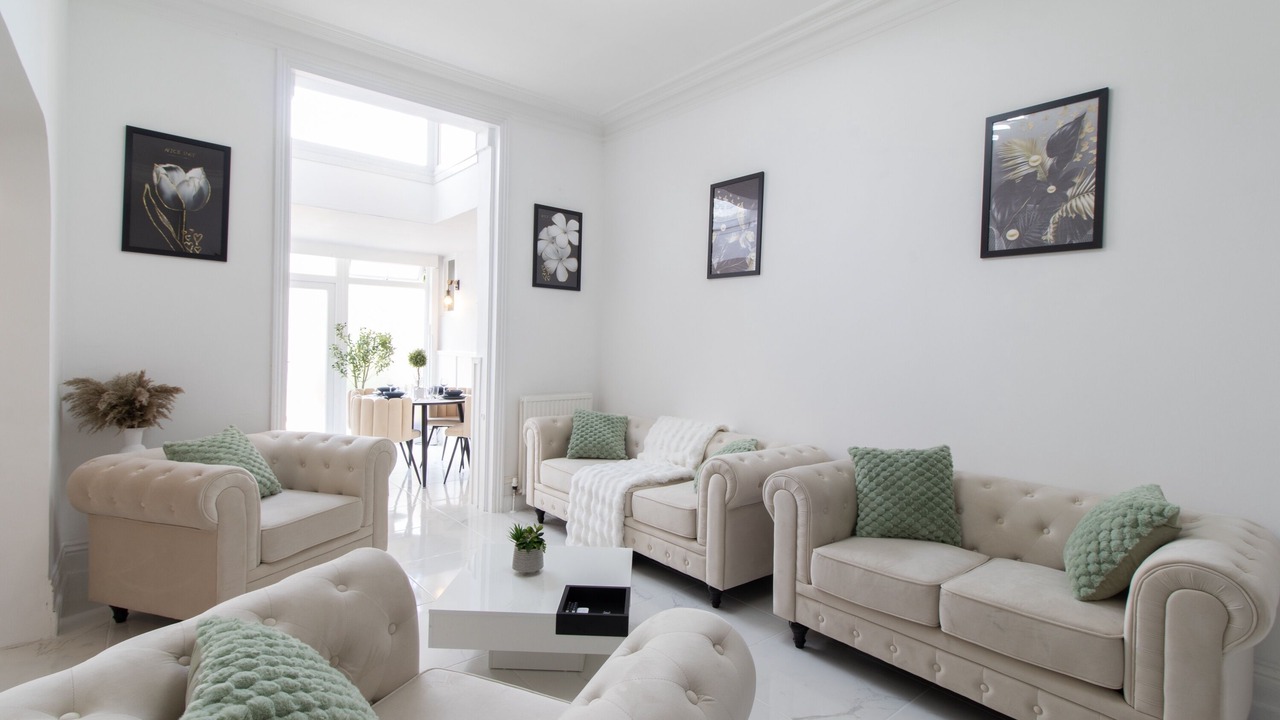 Photo of Livingroom in Portsmouth