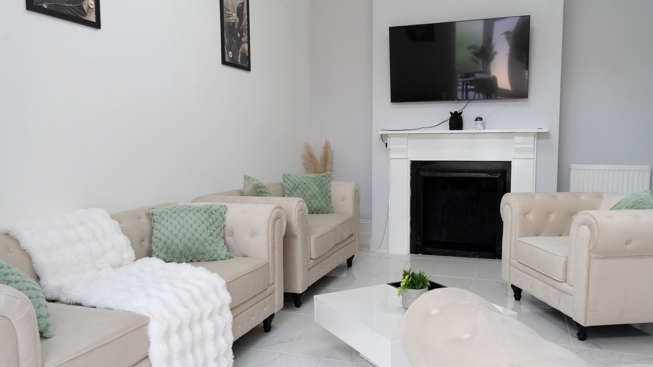 Photo of Livingroom in Portsmouth