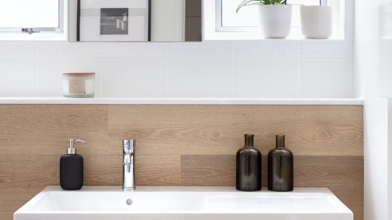 Photo of Bathroom in Brondesbury Park