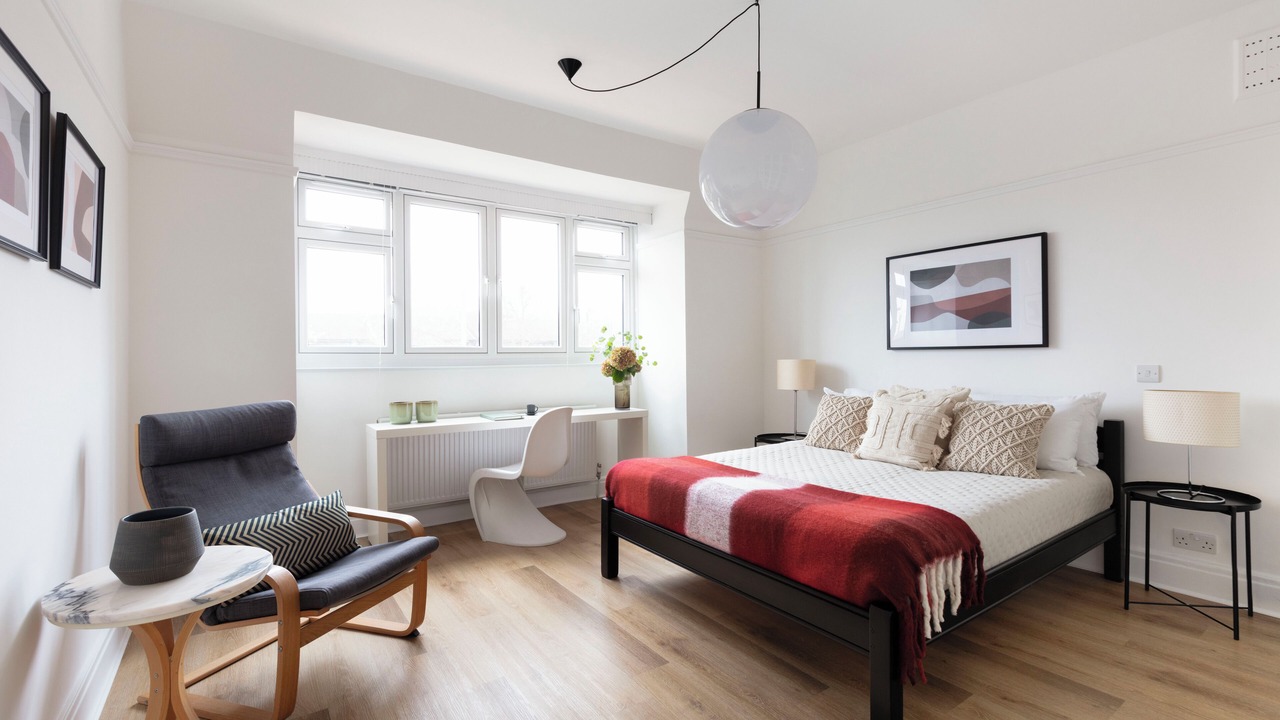Photo of Bedroom in Brondesbury Park
