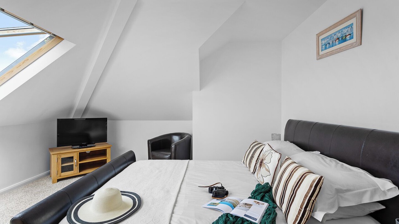 Photo of Bedroom in Rock