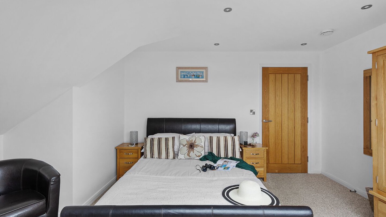 Photo of Bedroom in Rock