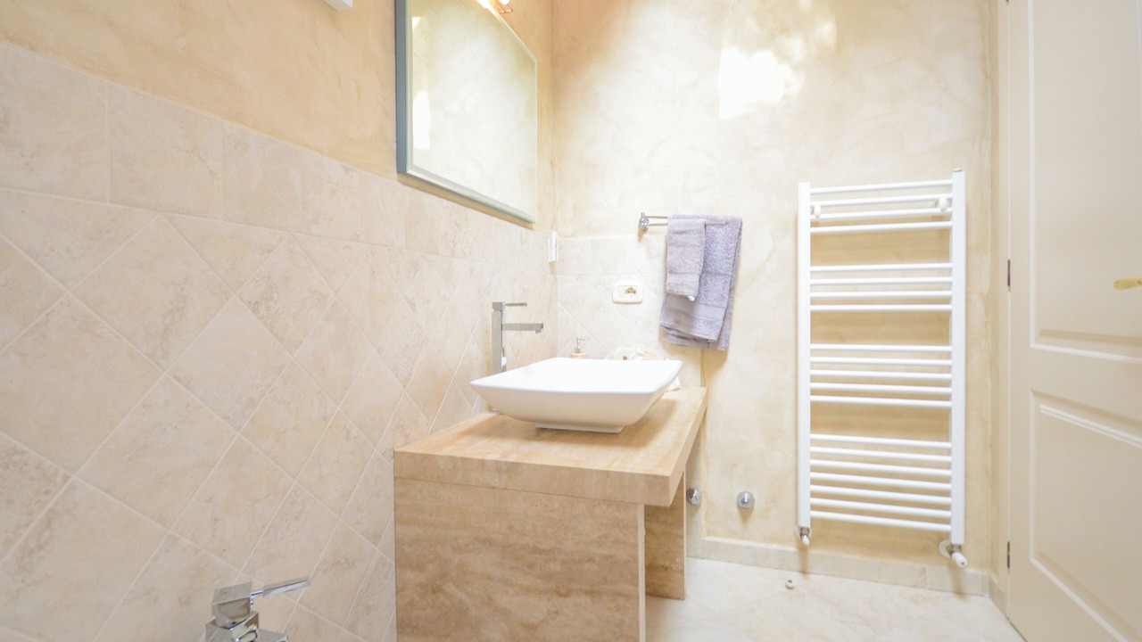 Photo of Bathroom in Cunettone-villa