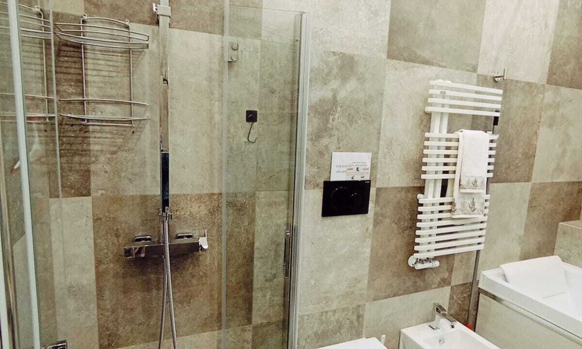 Photo of Bathroom in Scala
