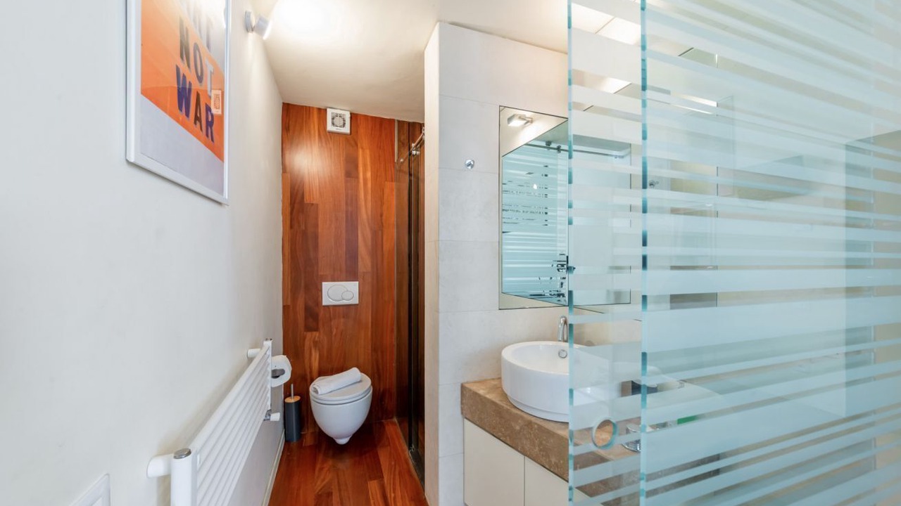 Photo of Bathroom in Le Cure