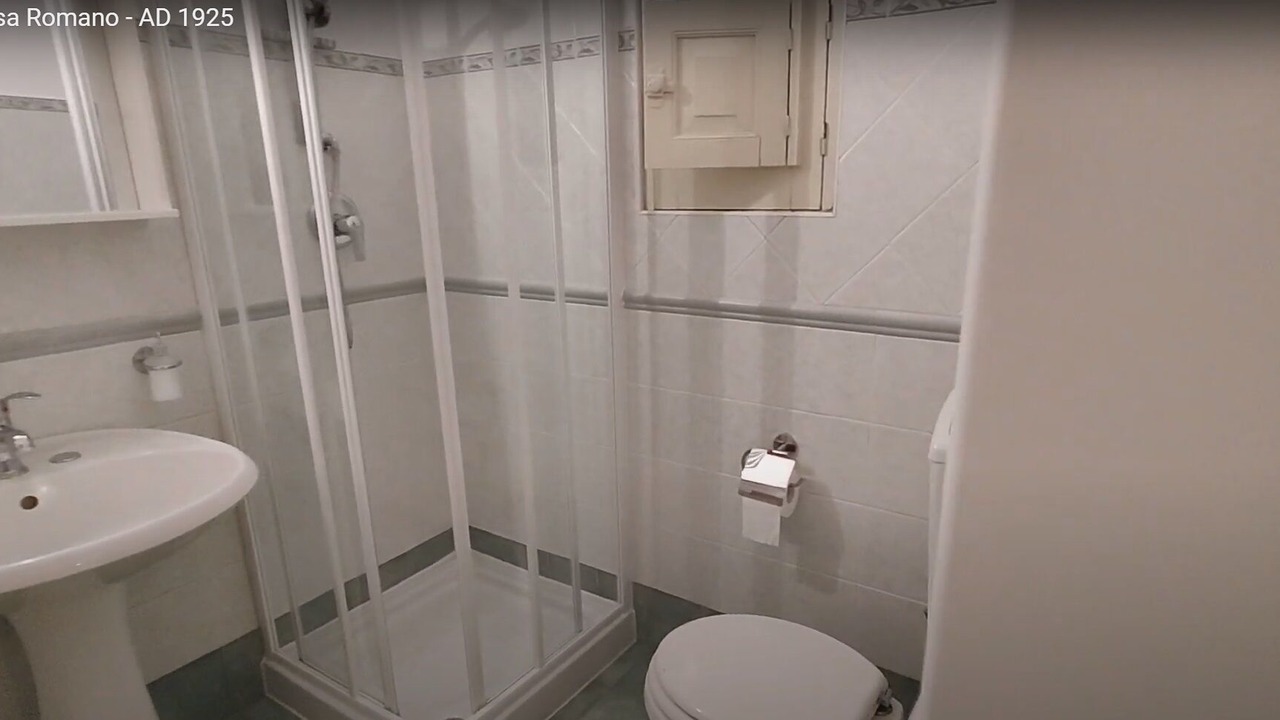Photo of Bathroom in Patti