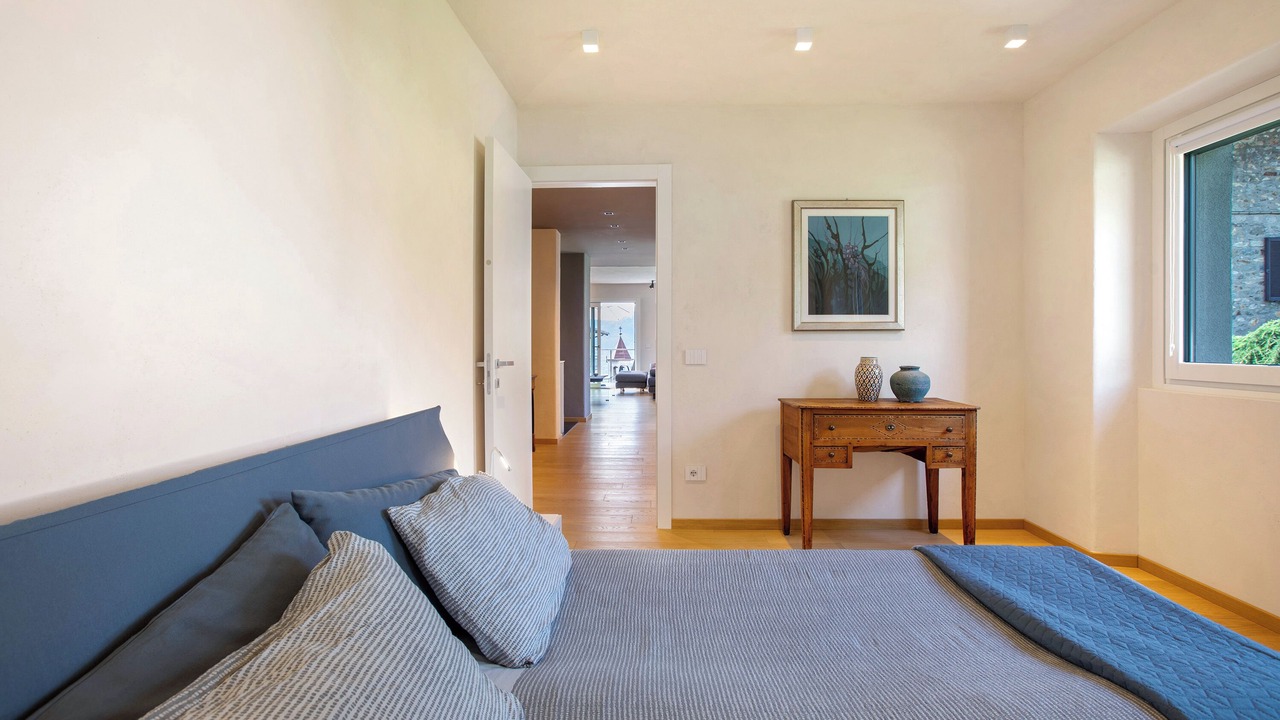 Photo of Bedroom in Senin