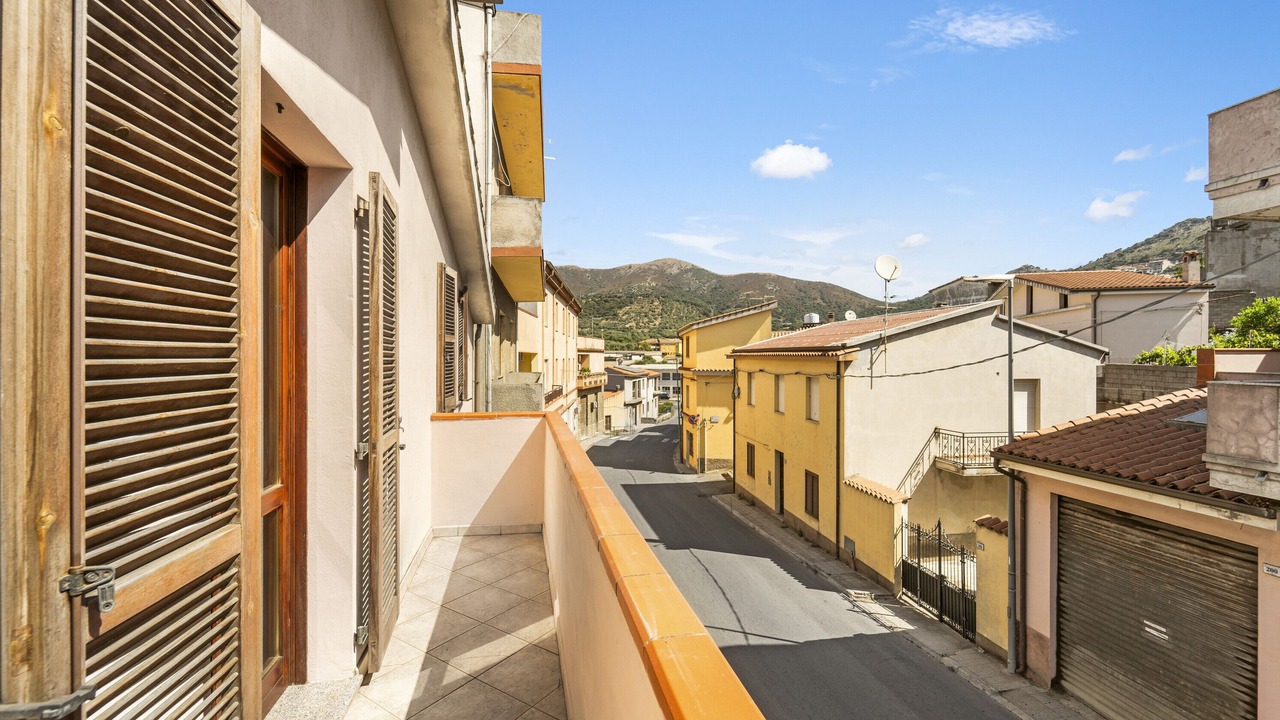 Photo of Outdoor in Arbus