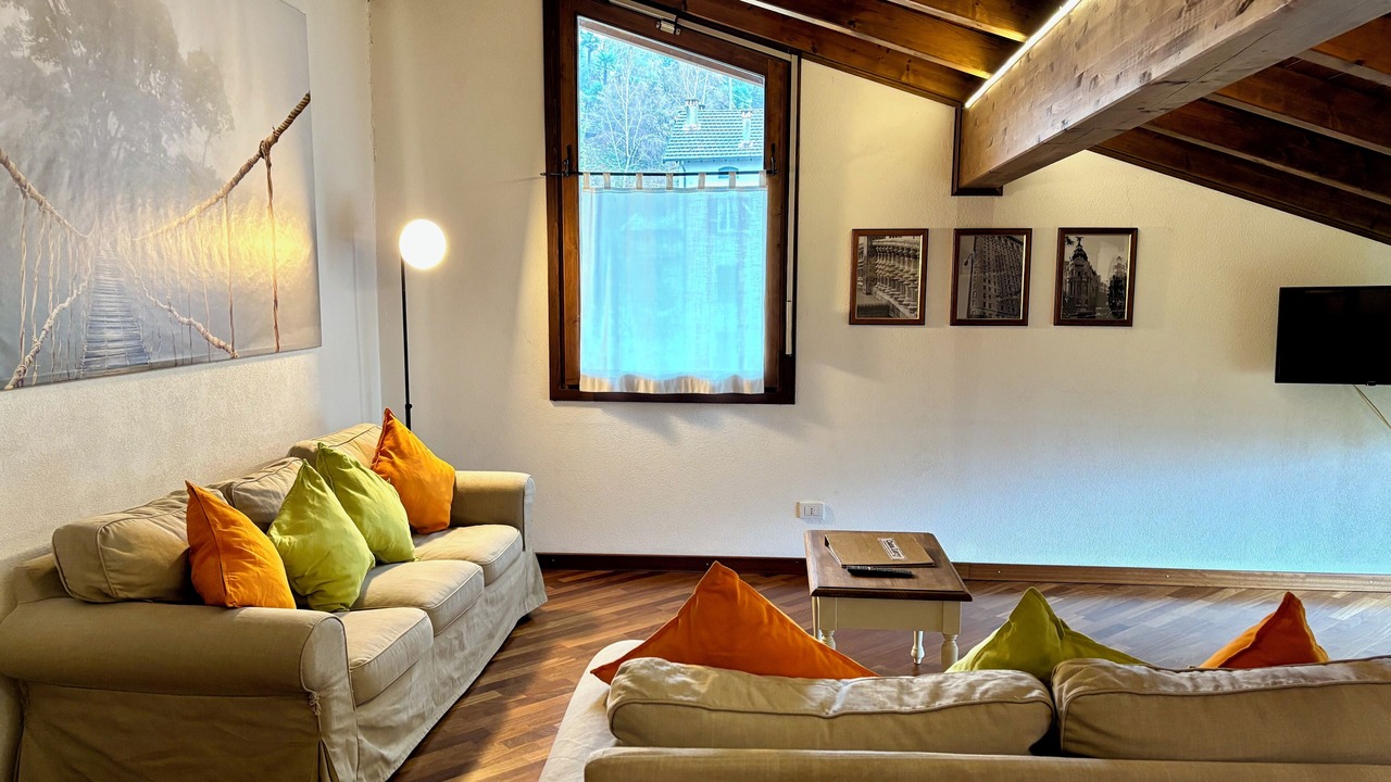 Photo of Livingroom in Bellagio