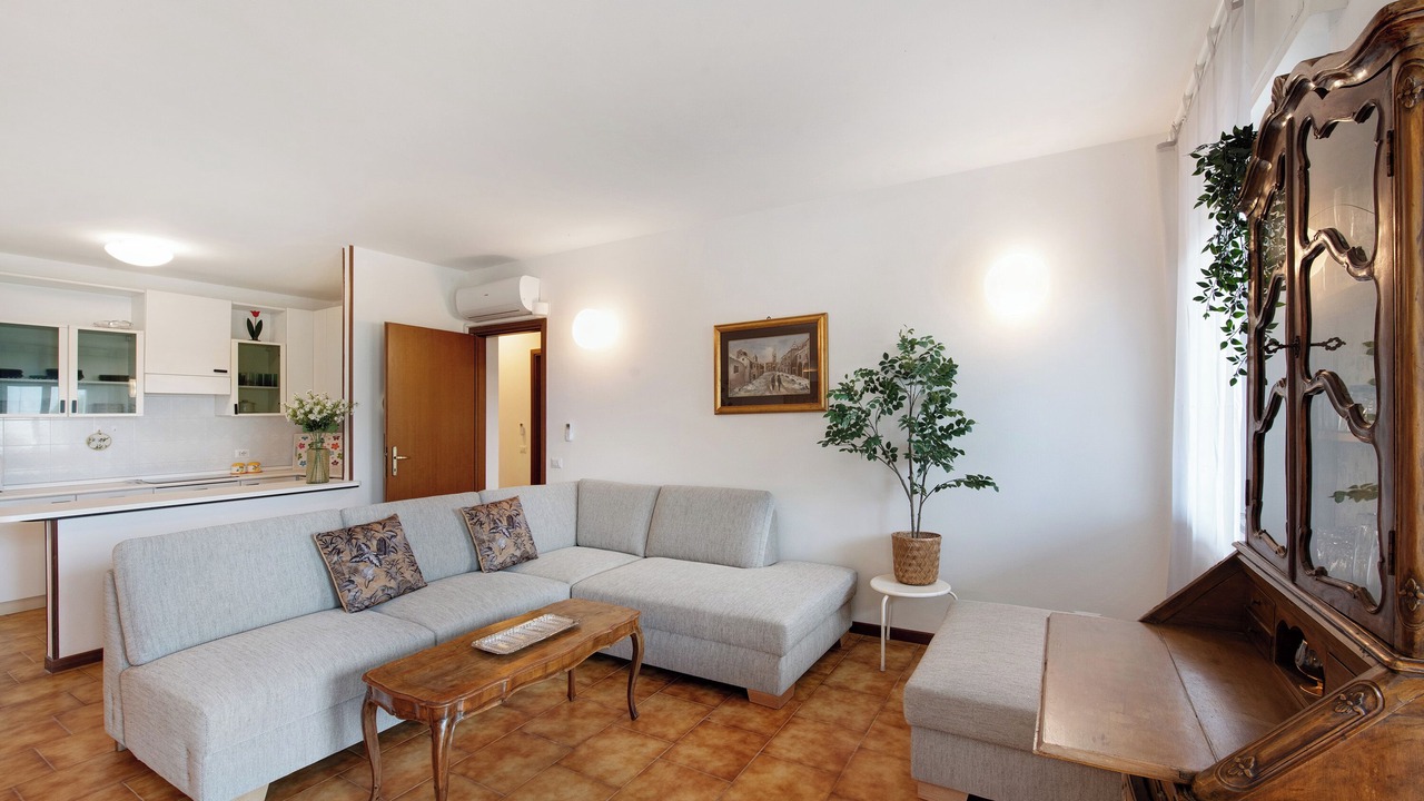 Photo of Livingroom in Portese