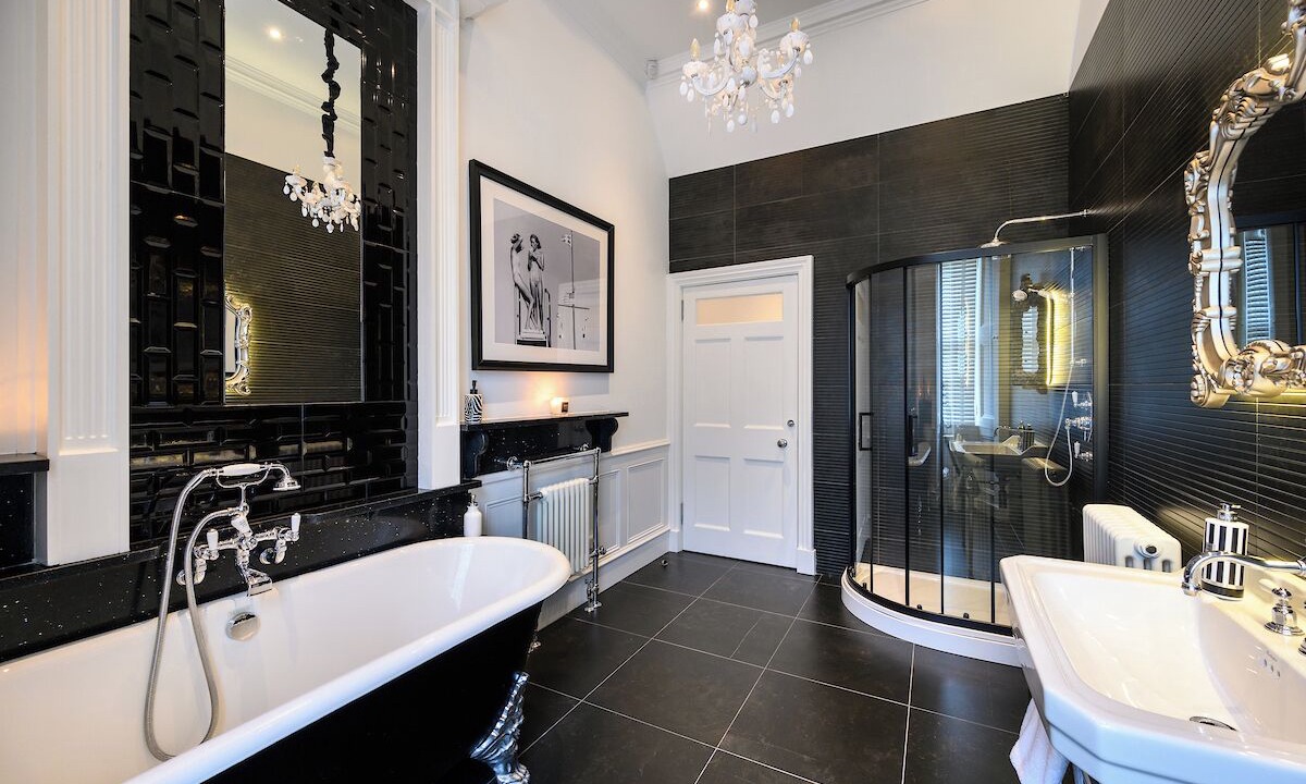 Photo of Bathroom in Kirknewton