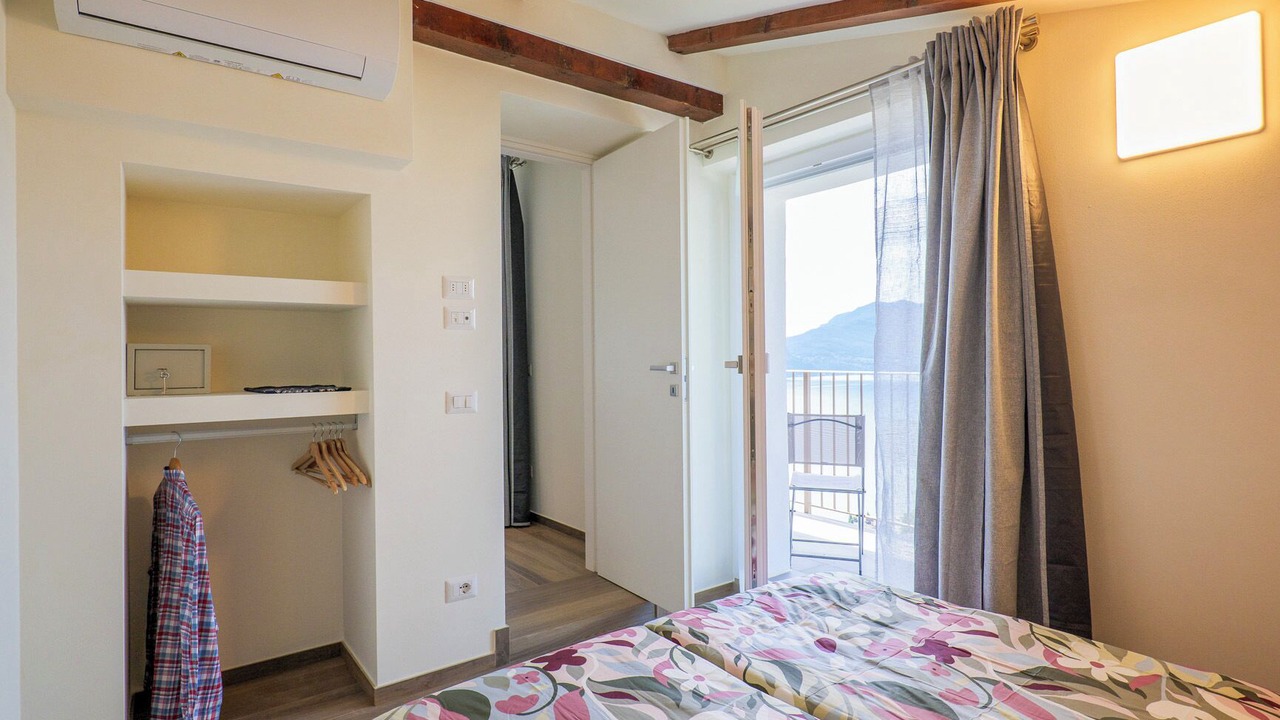 Photo of Bedroom in Cannero Riviera