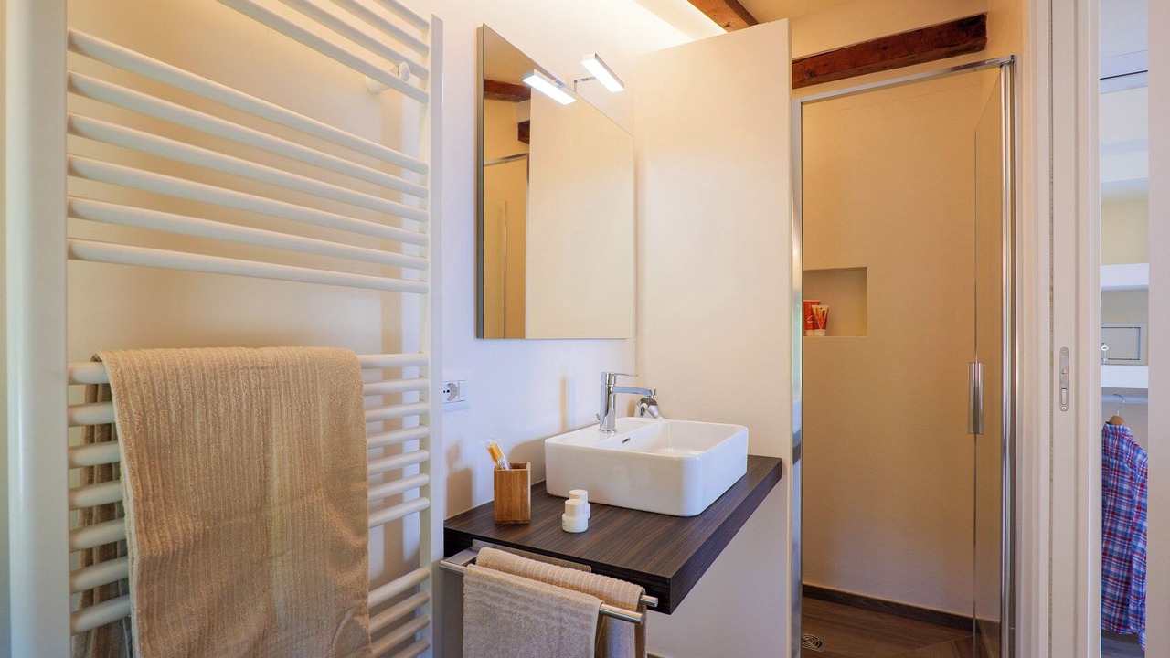 Photo of Bathroom in Cannero Riviera