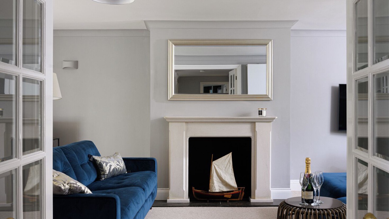 Photo of Livingroom in Charlestown