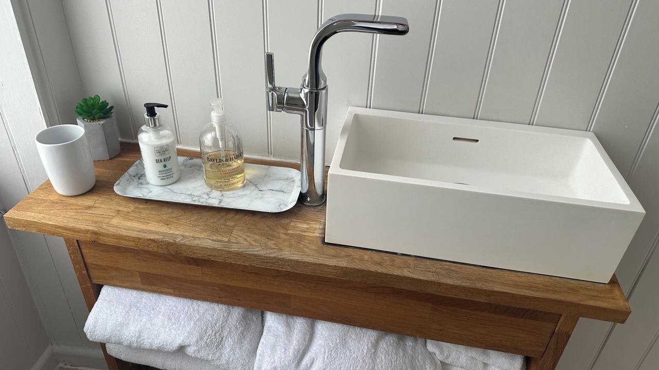 Photo of Bathroom in Leven