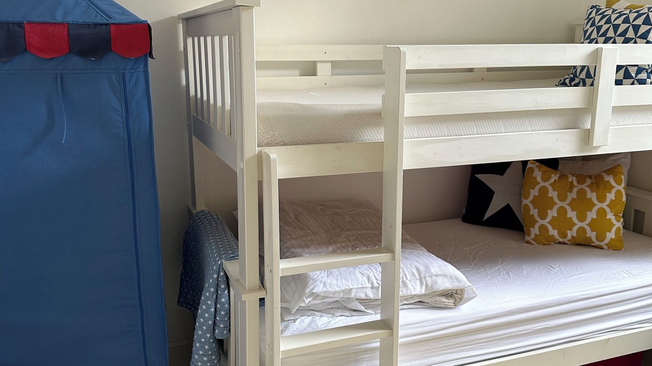 Photo of Bedroom in Leven