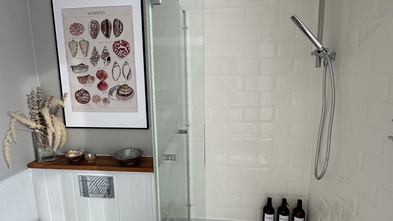 Photo of Bathroom in Leven