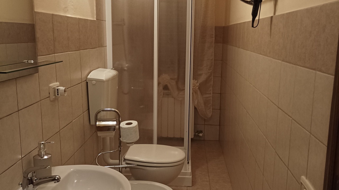 Photo of Bathroom in Lorenzana
