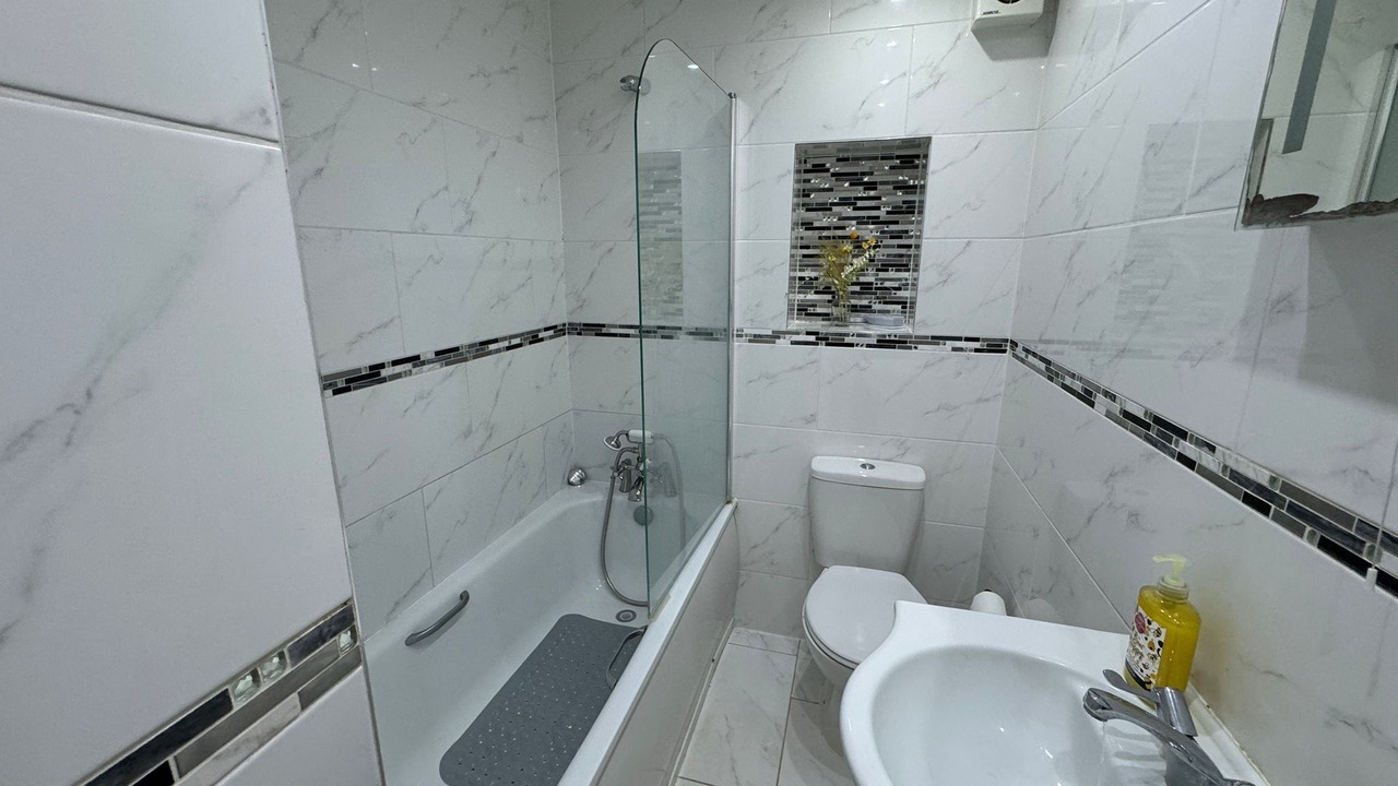 Photo of Bathroom in Southfields