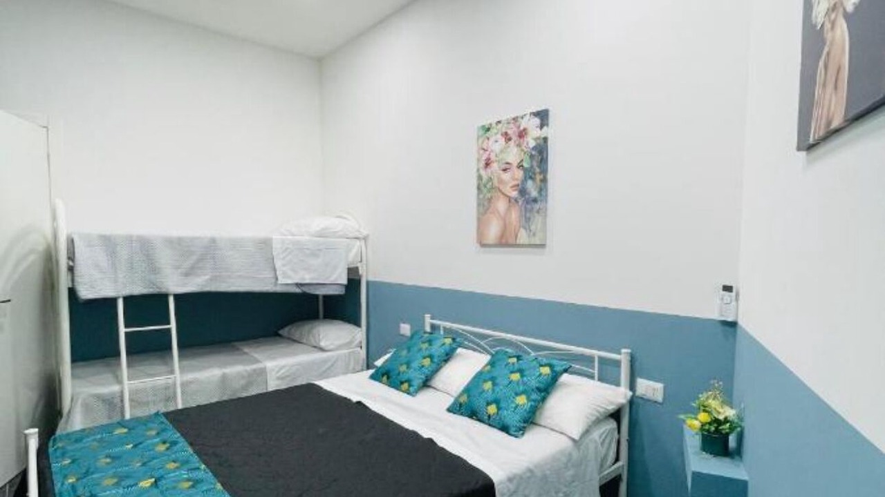 Photo of Bedroom in Naples City Centre
