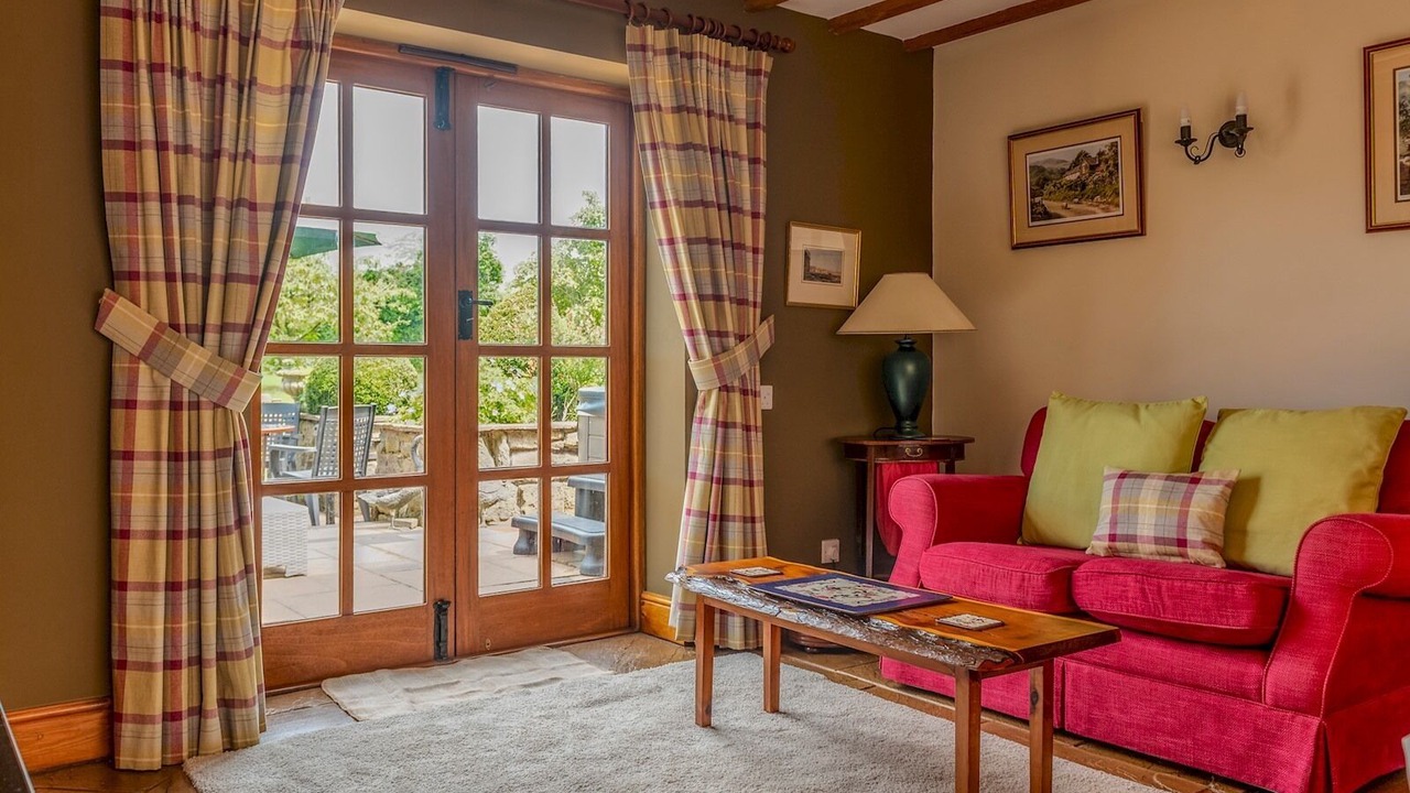 Photo of Livingroom in Newport
