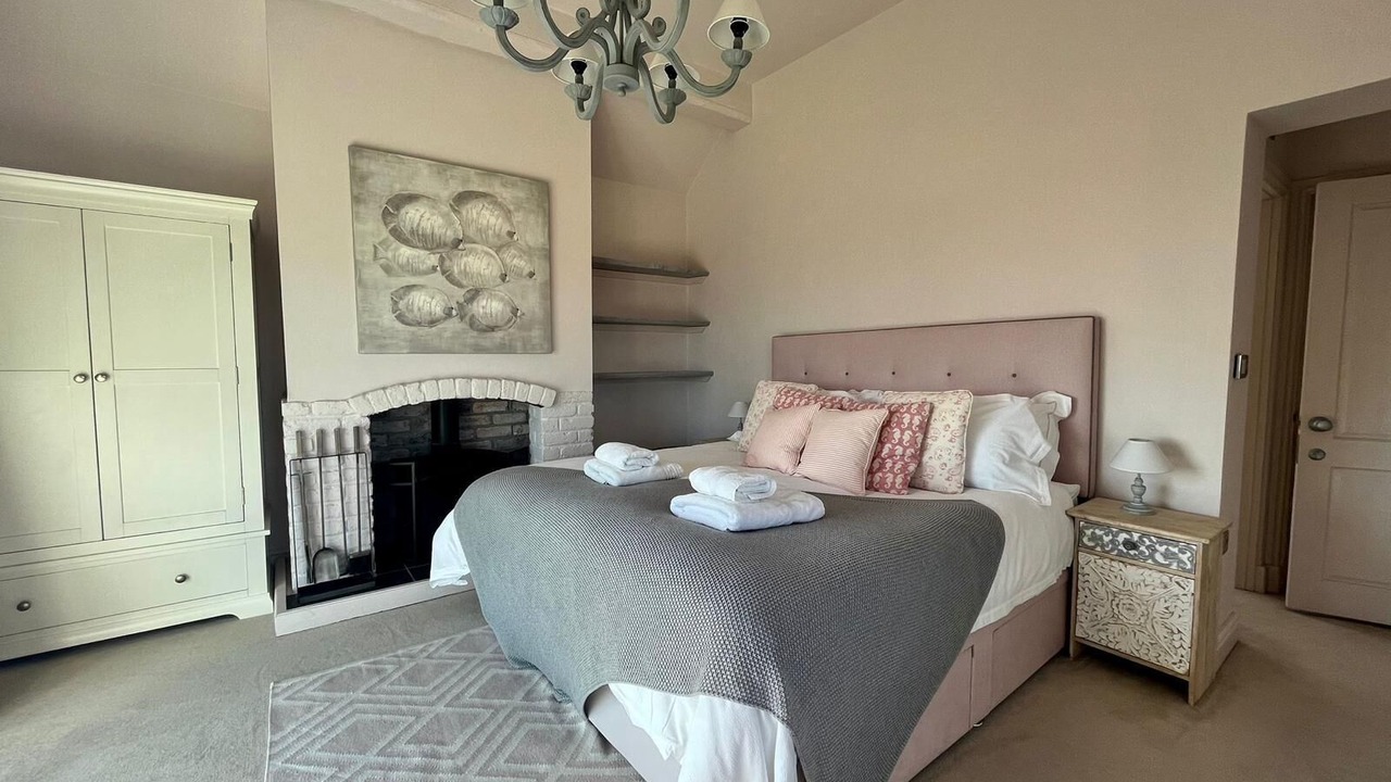 Photo of Bedroom in Rhoscolyn