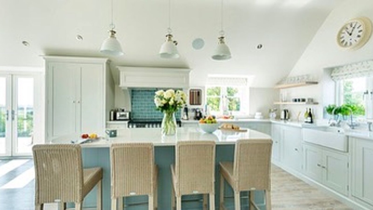 Photo of Kitchen in Rhoscolyn