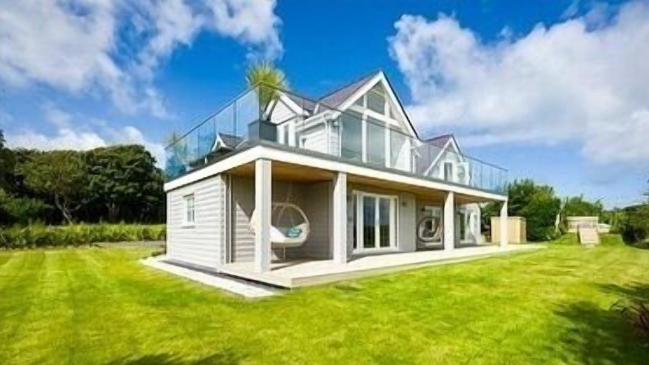 Photo of Outdoor in Rhoscolyn