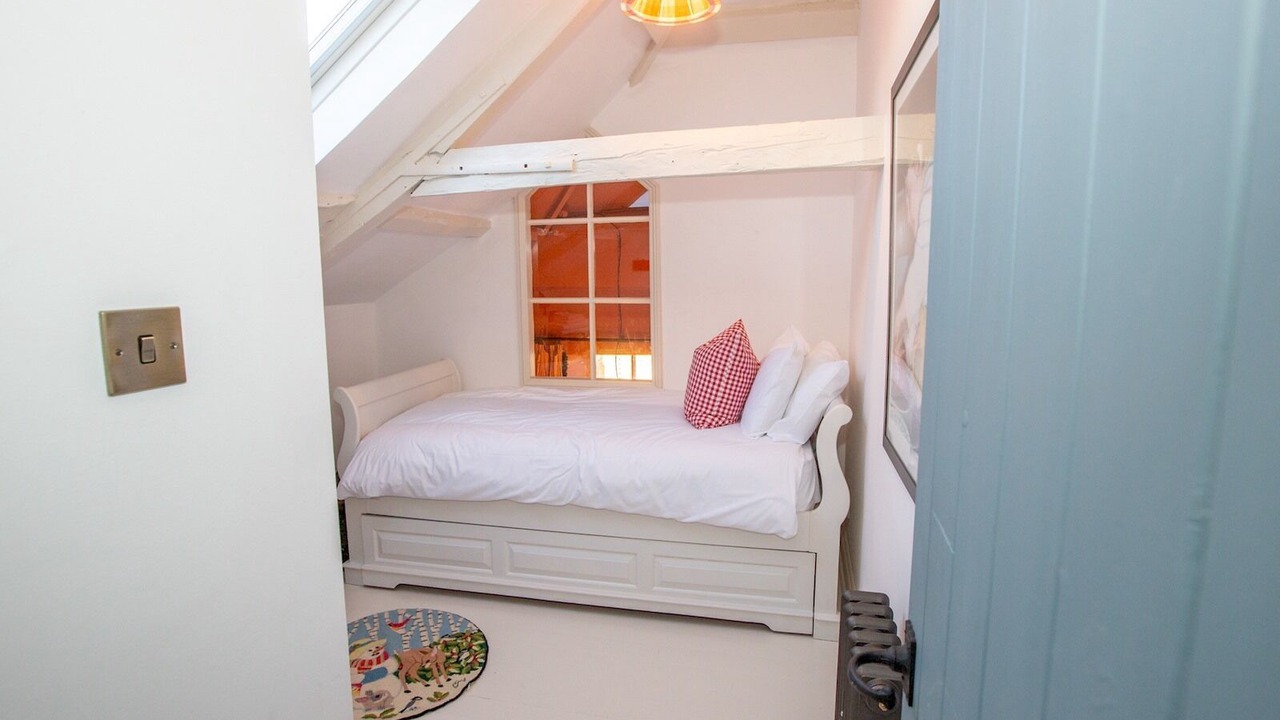 Photo of Bedroom in Deddington