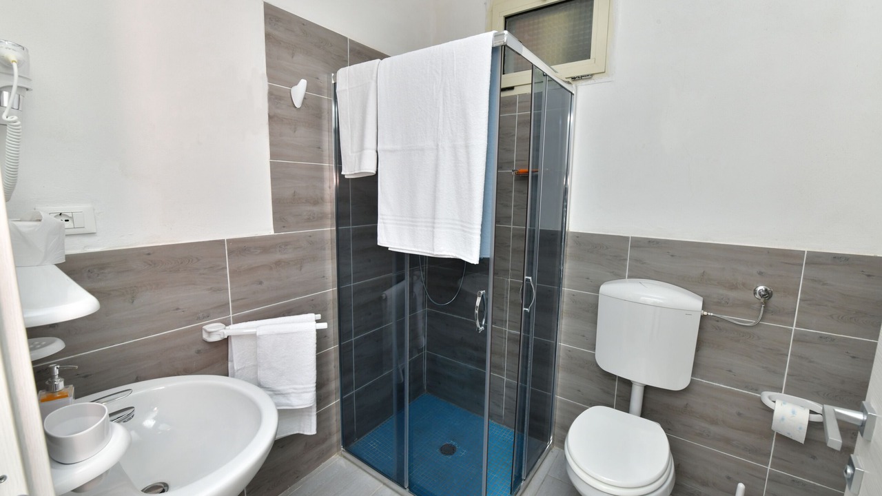 Photo of Bathroom in Savena