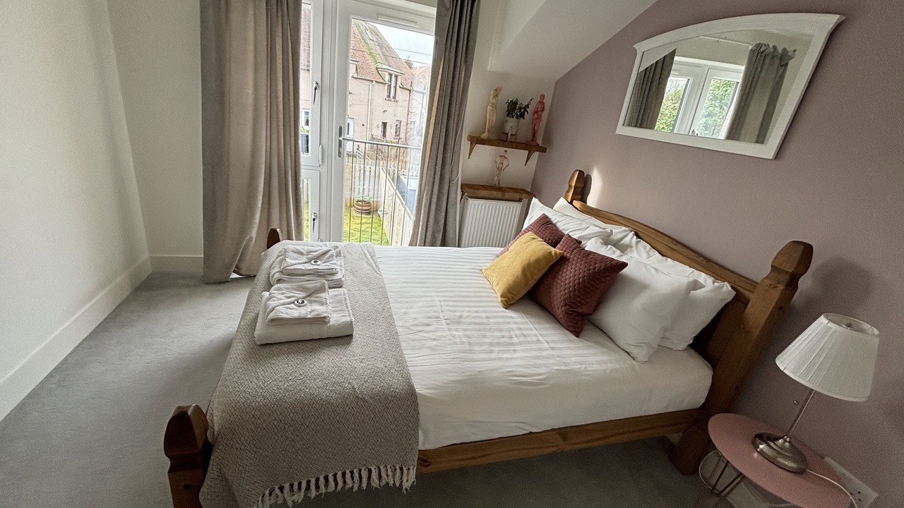 Photo of Bedroom in Bonnyrigg