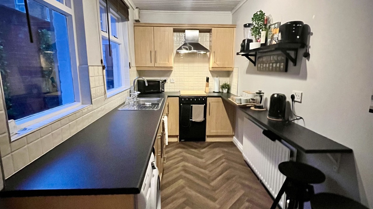 Photo of Kitchen in Queens Quarter