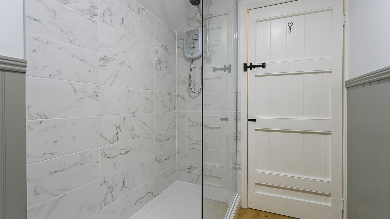 Photo of Bathroom in Llanfaethlu