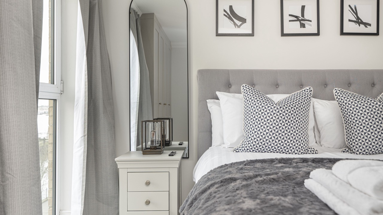 Photo of Bedroom in Island Gardens