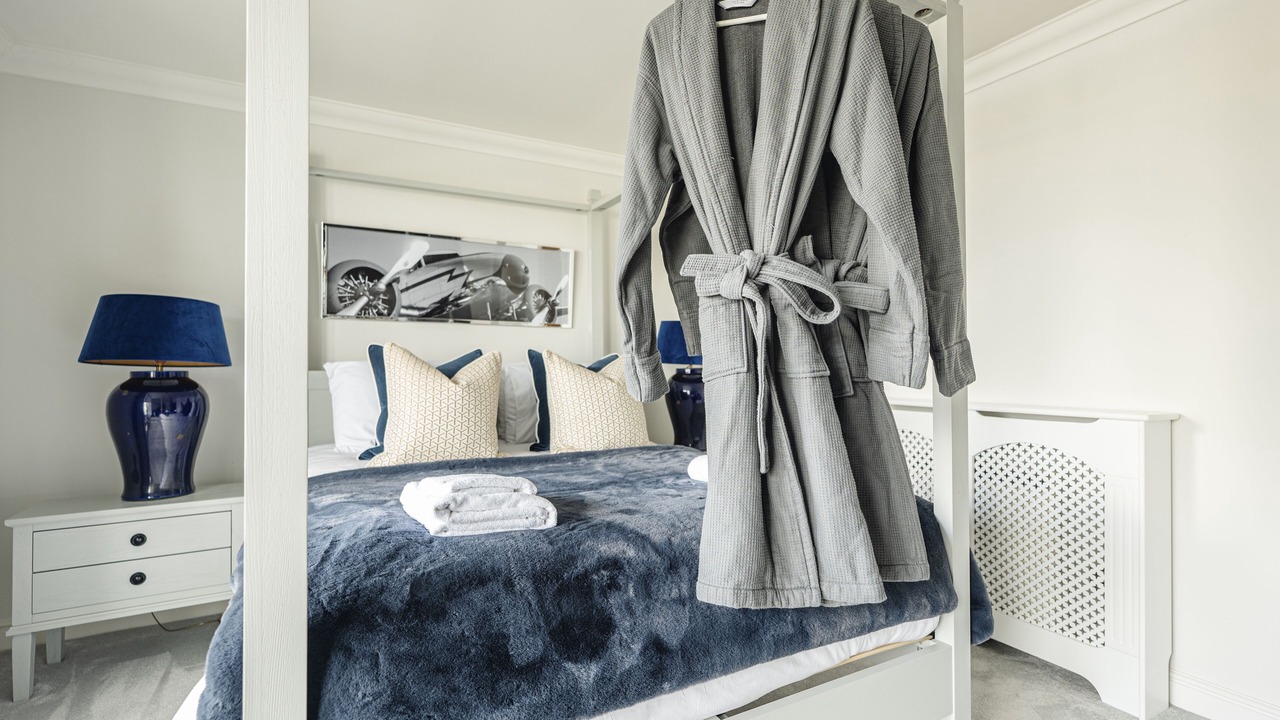 Photo of Bedroom in Island Gardens