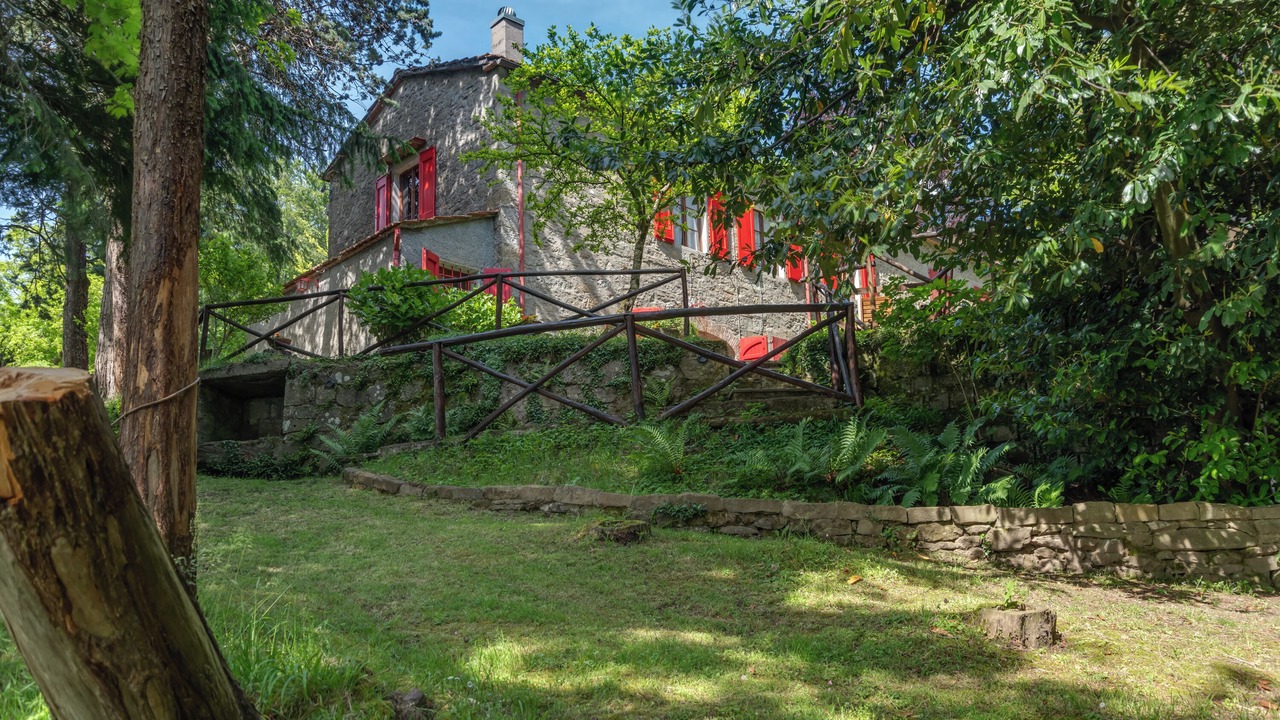 Photo of Outdoor in Saturnana