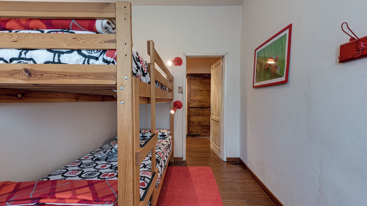 Photo of Bedroom in Saturnana