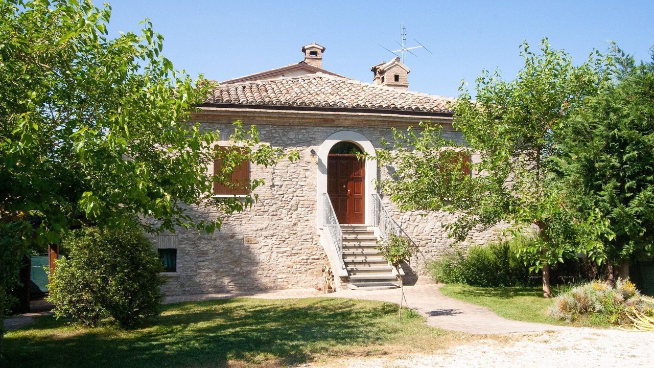 Photo of Outdoor in Urbania