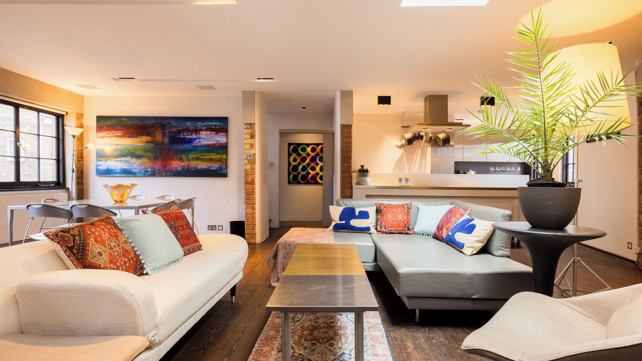 Photo of Livingroom in Prince's