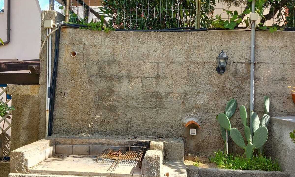 Photo of Outdoor in Arbus