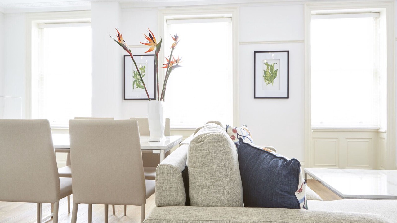 Photo of Livingroom in Redcliffe