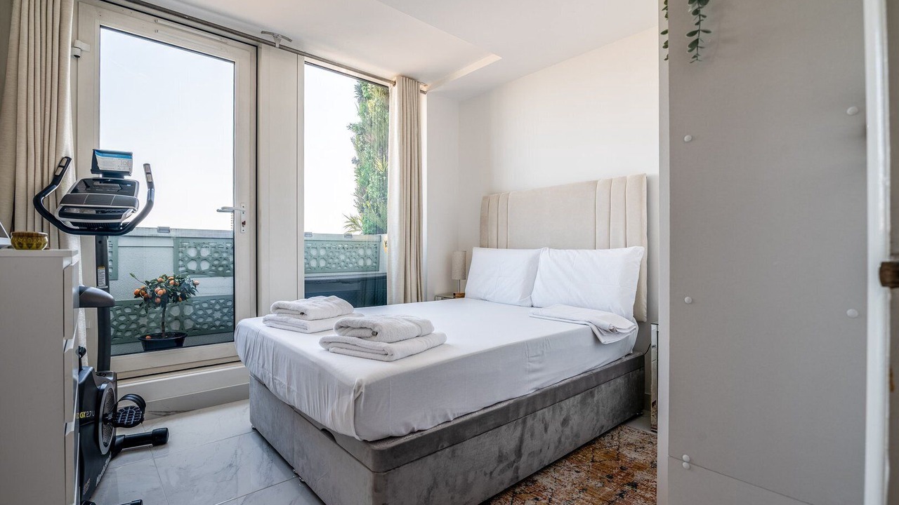 Photo of Bedroom in Isle of Dogs