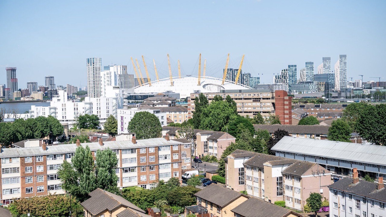 Photo of Others in Isle of Dogs
