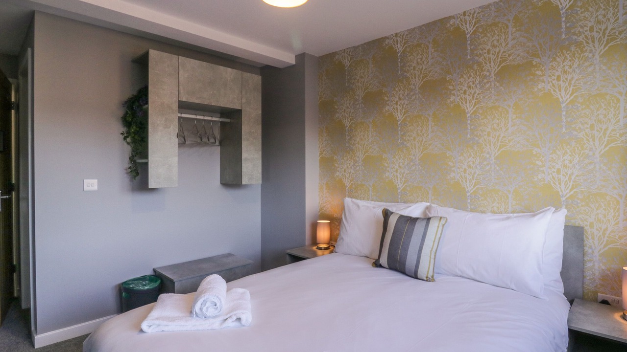 Photo of Bedroom in Caversham
