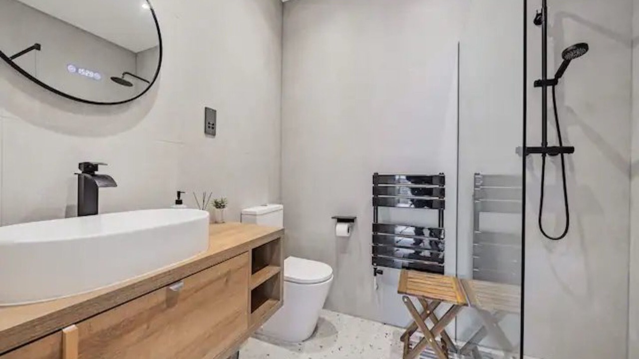 Photo of Bathroom in Oxford