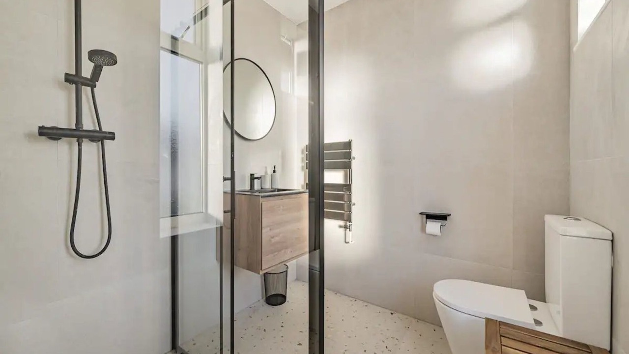Photo of Bathroom in Oxford